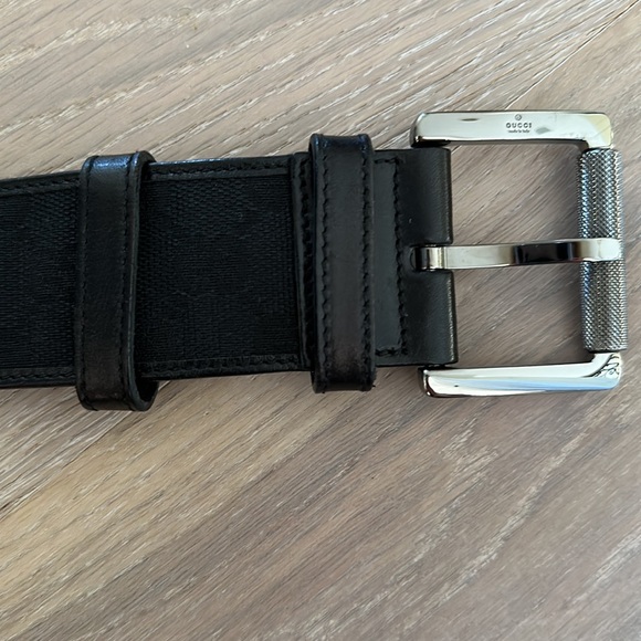 Gucci black canvas belt with silver hardware. Worn once! - Picture 2 of 9